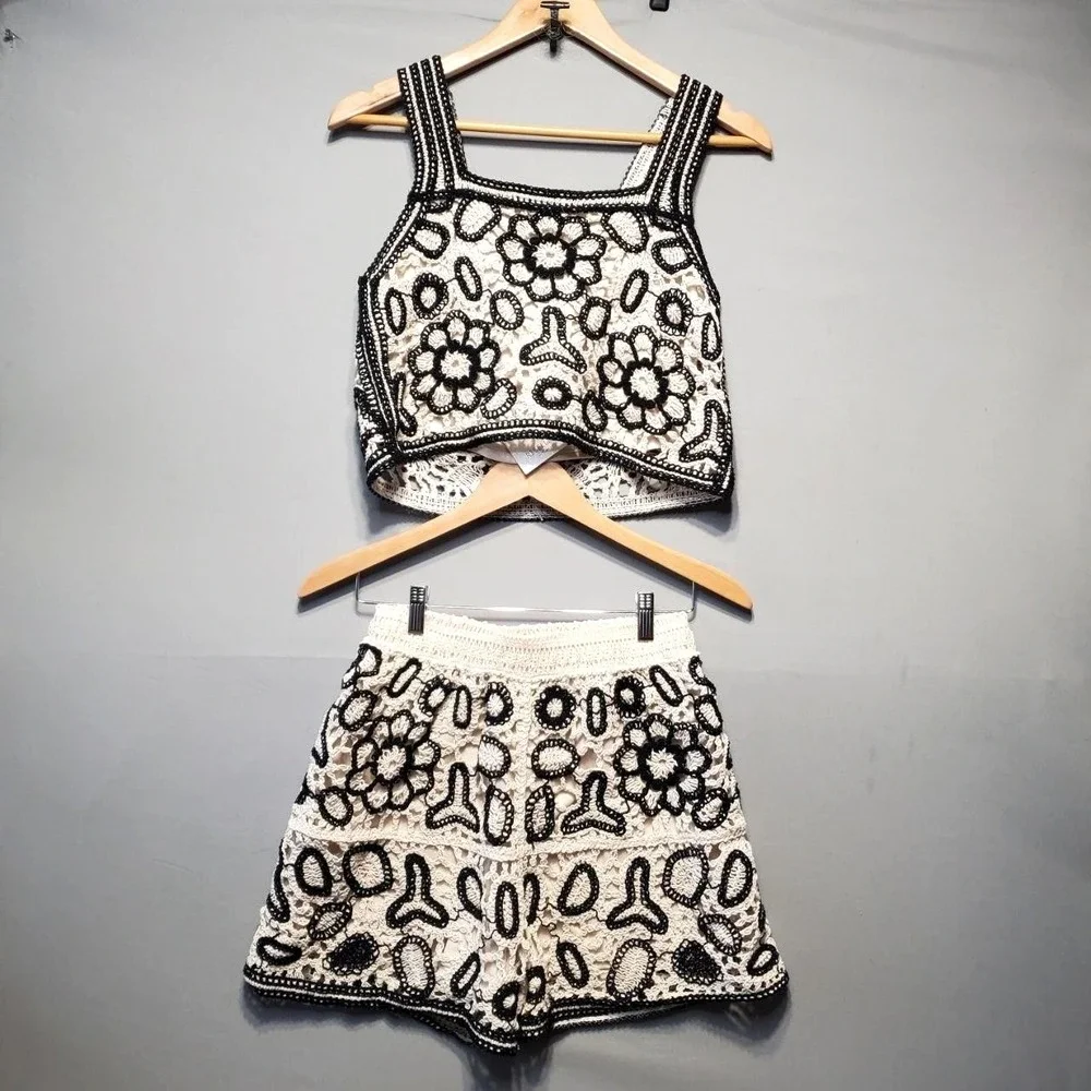 Rebellion Again Crochet Tank Shorts 2 Piece Set Women Small Floral Festival Boho